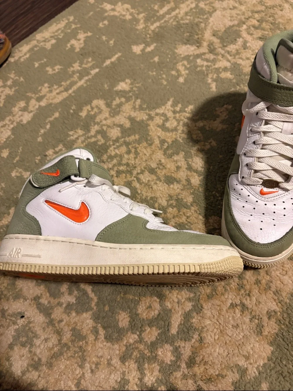 Nike Mens Air Force 1 High-Top Sneakers white & green mid QS jewel oil sz 7